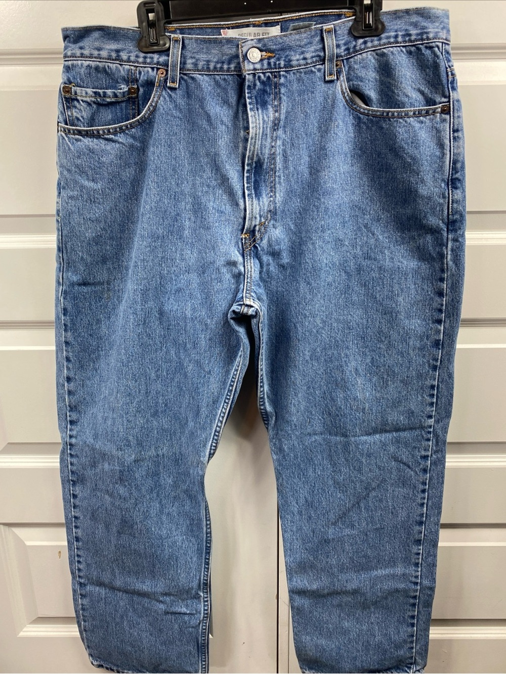 Levi's 505 Jeans Mens 40x30 Regular Fit 5-Pocket Cotton Denim Blue Medium Wash